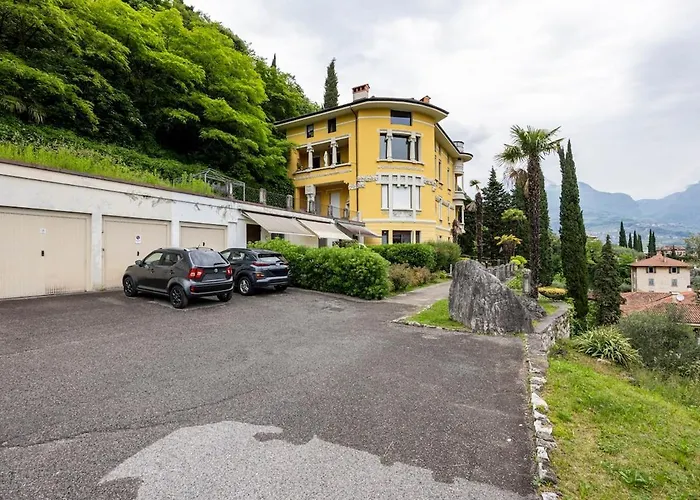 Lake Attic In Villa Lina Riva del Garda