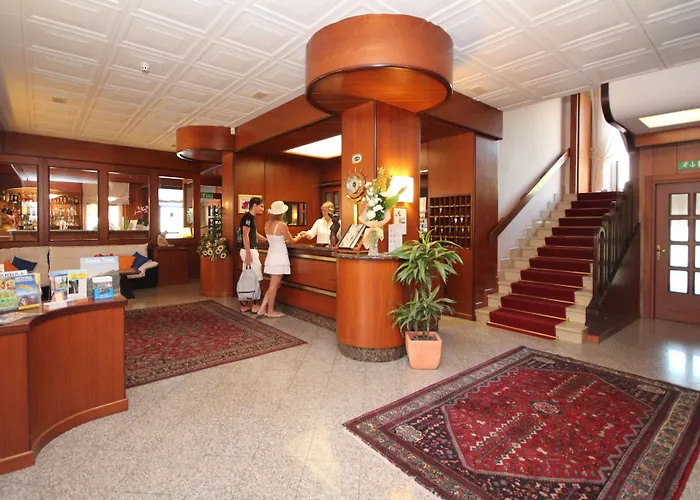 Hotel Riviera Riva del Garda